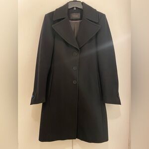Tahari wool-blend black coat 🧥